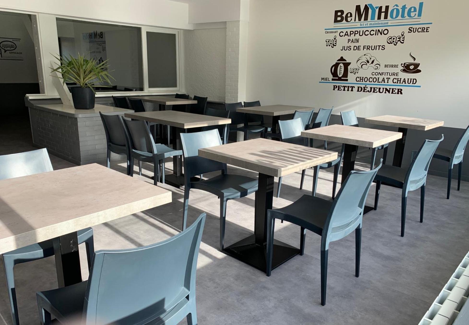 Be Myhotel Evreux Bagian luar foto