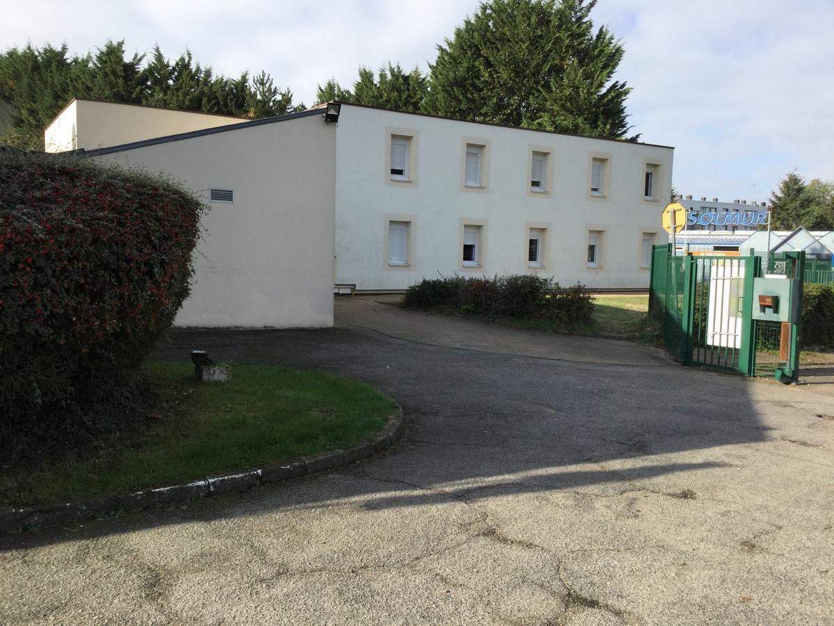 Be Myhotel Evreux Bagian luar foto